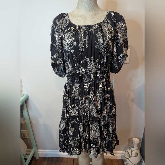 Karen Kane In Full Bloom Tiered Dress Black & White With Tie Waist Sz 2x - Picture 3 of 17